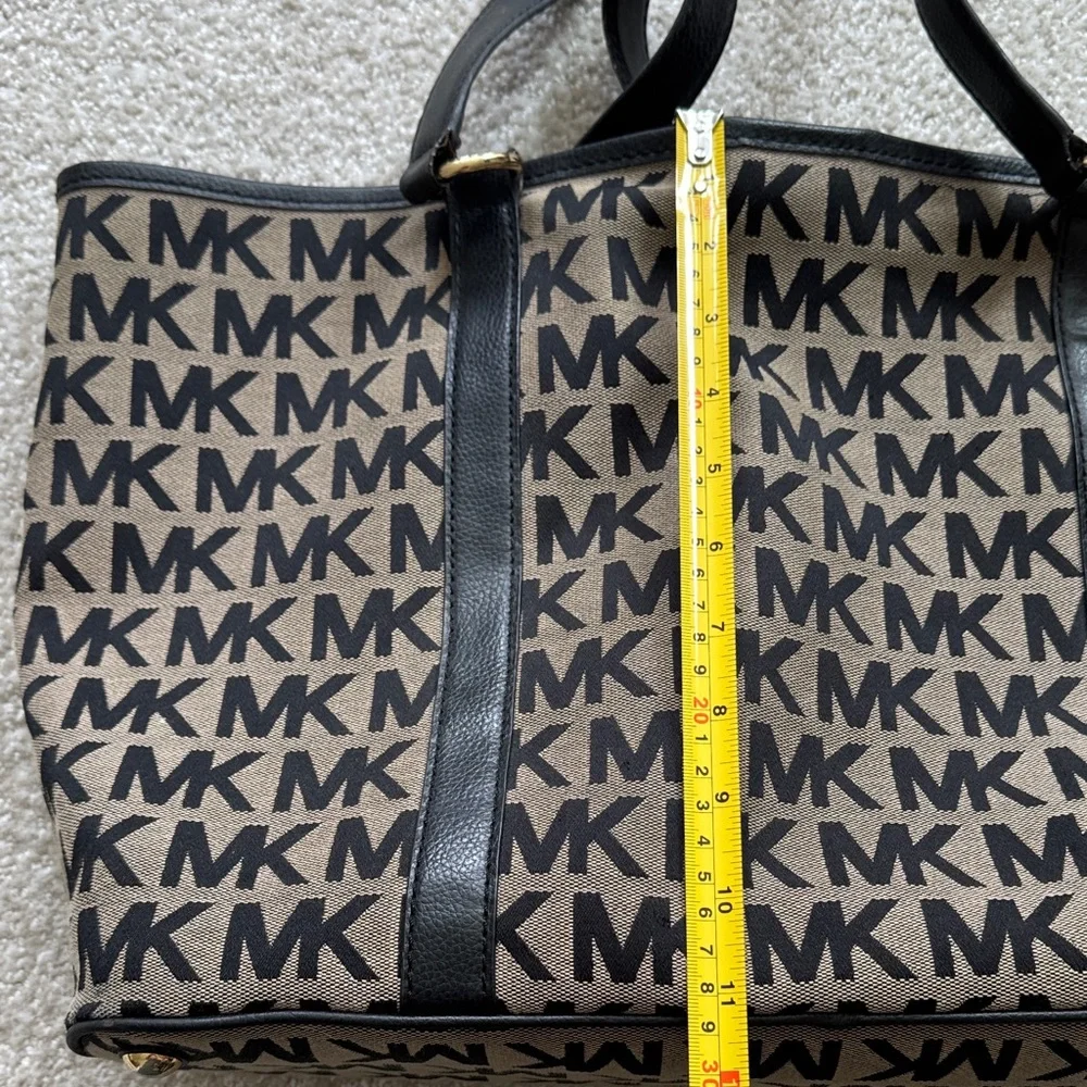 Michael Kors Signature Large Black and Brown Tote Shoulder Bag
